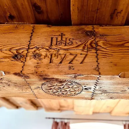Charmantes Altes Bauernhaus * Rohr im Gebirge